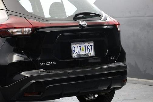 2022 Nissan Kicks SV