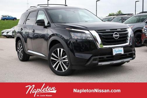 2025 Nissan Pathfinder Platinum 4WD