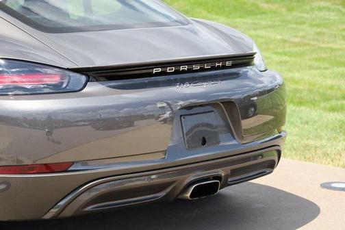 2022 Porsche 718 Cayman T