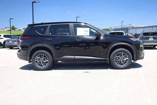 Super Black 2026 Nissan Rogue S