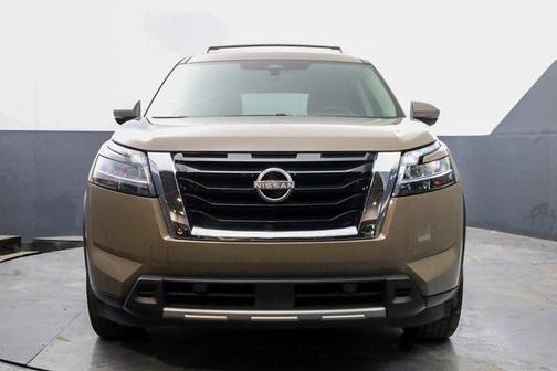 2023 Nissan Pathfinder Platinum 4WD