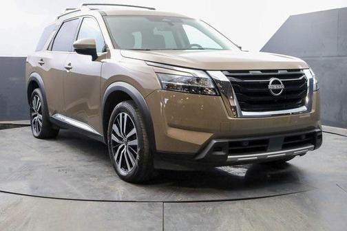 2023 Nissan Pathfinder Platinum 4WD