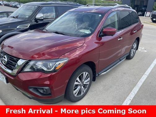 2020 Nissan Pathfinder SL 4WD