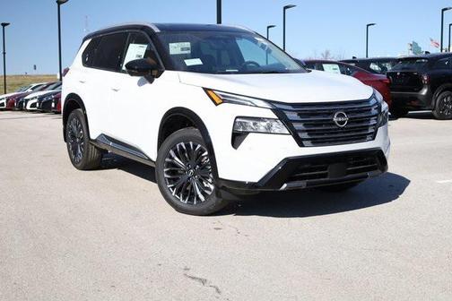 2025 Nissan Rogue Platinum