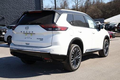 2025 Nissan Rogue Platinum