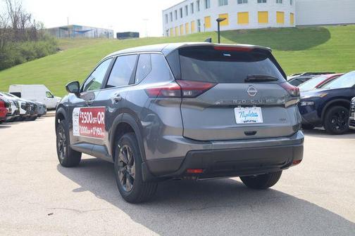 Gun Metallic 2026 Nissan Rogue SV