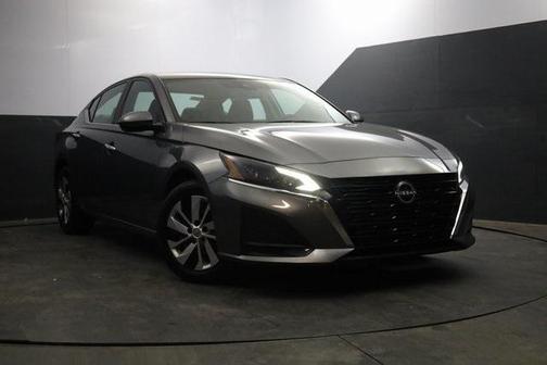 2023 Nissan Altima S FWD