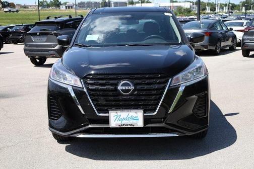 2025 Nissan Kicks S