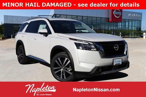 2025 Nissan Pathfinder Platinum 4WD