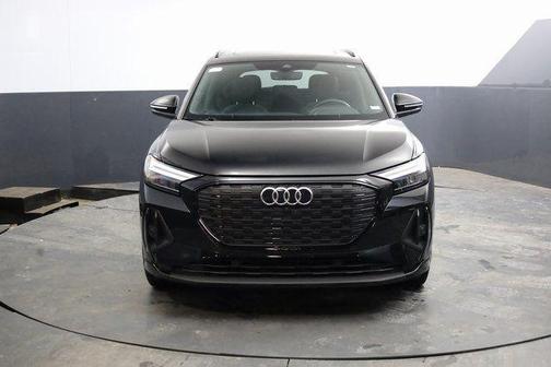 2024 Audi Q4 e-tron Premium Plus 55 quattro