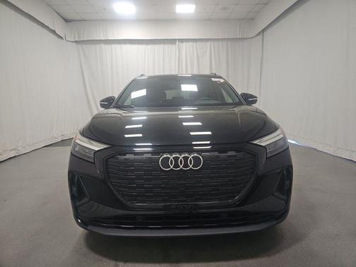 2024 Audi Q4 e-tron Premium Plus 55 quattro