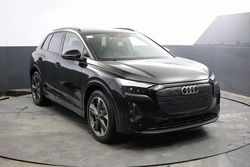 2024 Audi Q4 e-tron Premium Plus 55 quattro