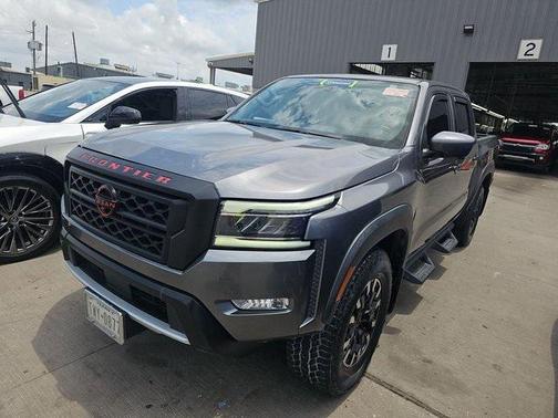 2022 Nissan Frontier PRO-4X