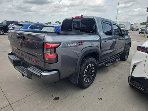 2022 Nissan Frontier PRO-4X
