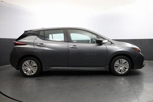 2024 Nissan Leaf S