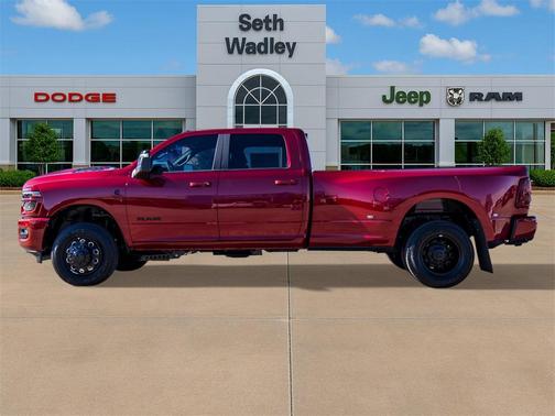 2026 RAM 3500 Laramie Crew Cab 4x4 8' Box