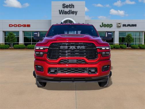 2026 RAM 3500 Laramie Crew Cab 4x4 8' Box