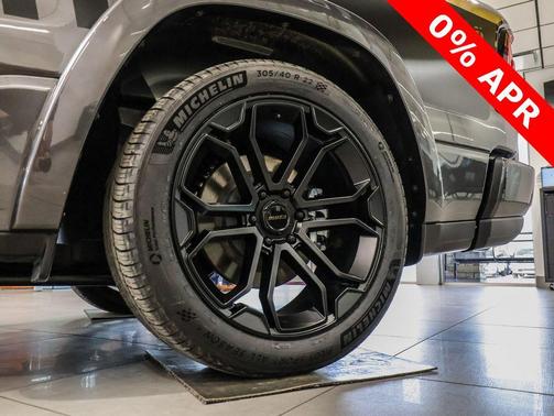 Granite Crystal Metallic Clearcoat 2026 RAM 1500 Big Horn/Lone Star