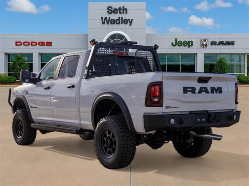 2025 RAM 2500 Big Horn Crew Cab 4x4 6'4' Box