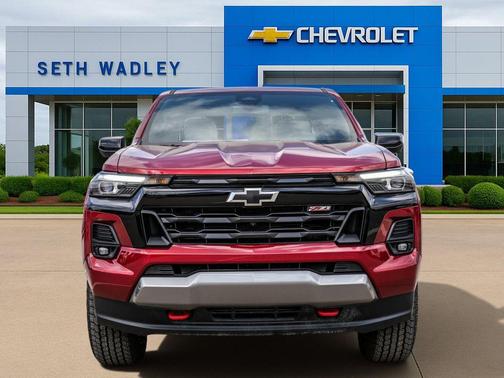 Radiant Red Tintcoat 2026 Chevrolet Colorado Z71
