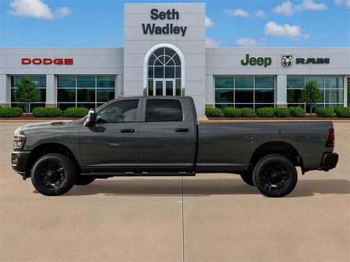 2026 RAM 3500 Tradesman Crew Cab 4x4 8' Box