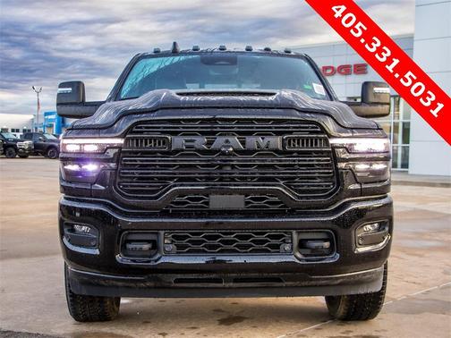 2025 RAM 2500 Laramie Crew Cab 4x4 6'4' Box