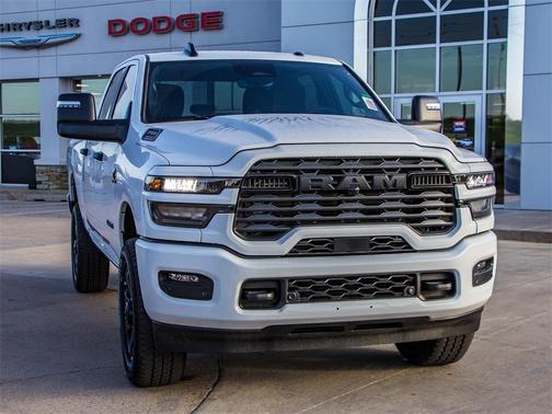 2025 RAM 2500 Big Horn Crew Cab 4x4 6'4' Box