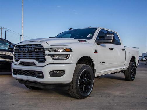 2025 RAM 2500 Big Horn Crew Cab 4x4 6'4' Box