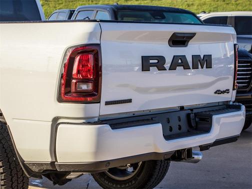 2025 RAM 2500 Big Horn Crew Cab 4x4 6'4' Box