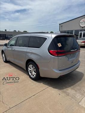 2021 Chrysler Pacifica Touring AWD