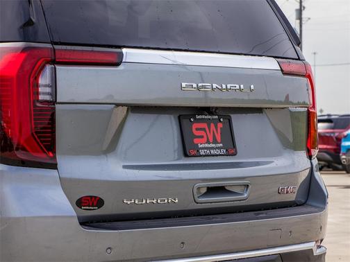 2025 GMC Yukon XL Denali