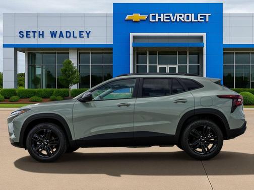 Cacti Green 2026 Chevrolet Trax FWD ACTIV