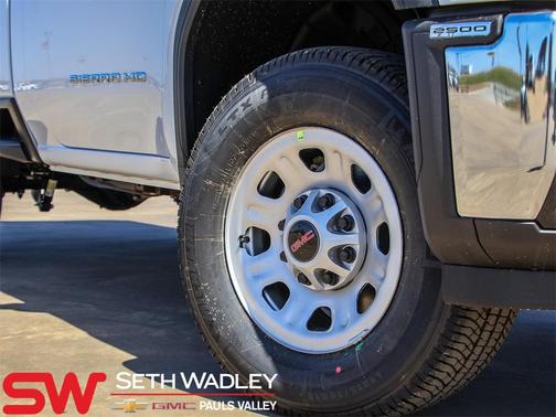 2025 GMC Sierra 2500 Base