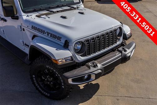 2025 Jeep Gladiator Sport