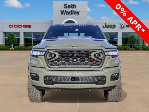 Diamond Black Crystal Pearlcoat 2026 RAM 1500 Big Horn/Lone Star