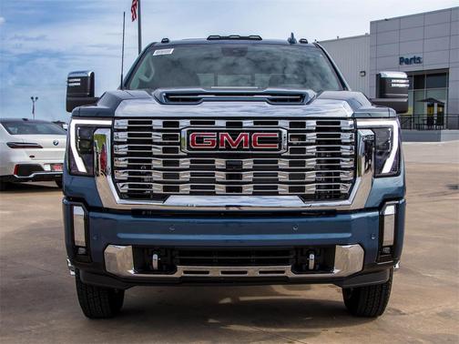 2025 GMC Sierra 3500 Denali