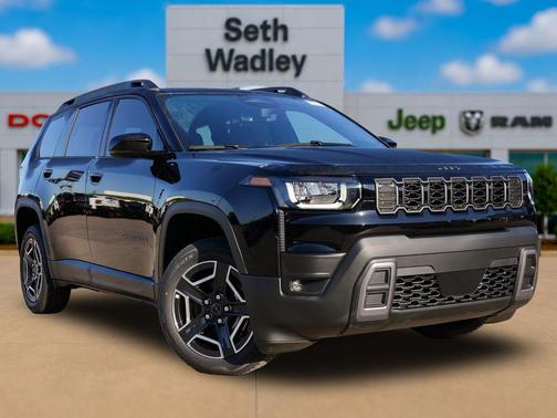 Diamond Black Crystal Pearlcoat 2026 Jeep Cherokee Limited
