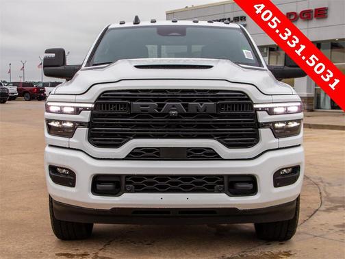 2025 RAM 2500 Laramie Crew Cab 4x4 6'4' Box