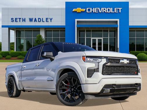 Summit White 2026 Chevrolet Silverado 1500 RST