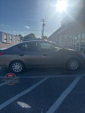 2016 Nissan Versa 1.6 S+