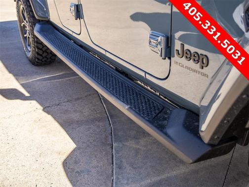 2025 Jeep Gladiator Sport