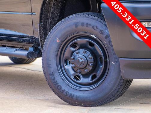 2025 RAM 2500 Tradesman Crew Cab 4x4 6'4' Box