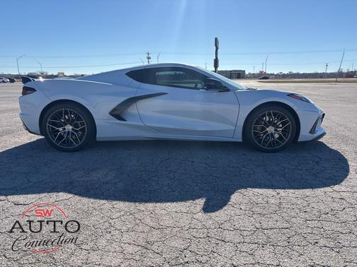 2022 Chevrolet Corvette Stingray w/1LT