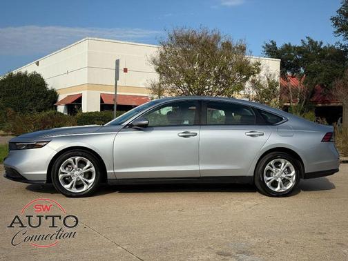 2024 Honda Accord LX 1.5T