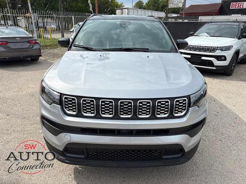 2025 Jeep Compass Trailhawk
