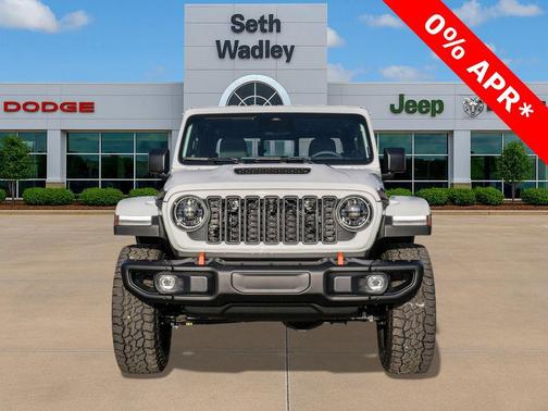 Bright White Clearcoat 2026 Jeep Gladiator Mojave X 4x4