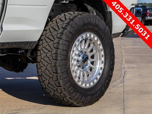 2025 RAM 2500 Tradesman Crew Cab 4x4 6'4' Box