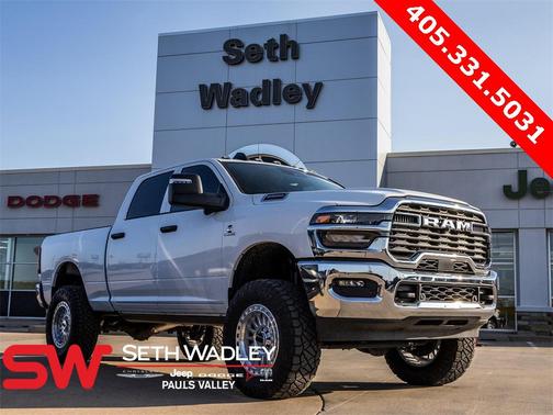 2025 RAM 2500 Tradesman Crew Cab 4x4 6'4' Box