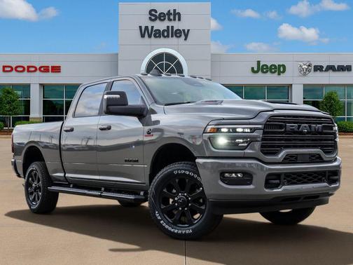 Ceramic Gray Clearcoat 2026 RAM 2500 Laramie Crew Cab 4x4 6'4' Box