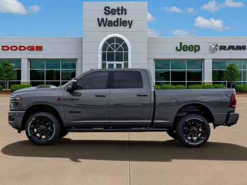 Ceramic Gray Clearcoat 2026 RAM 2500 Laramie Crew Cab 4x4 6'4' Box